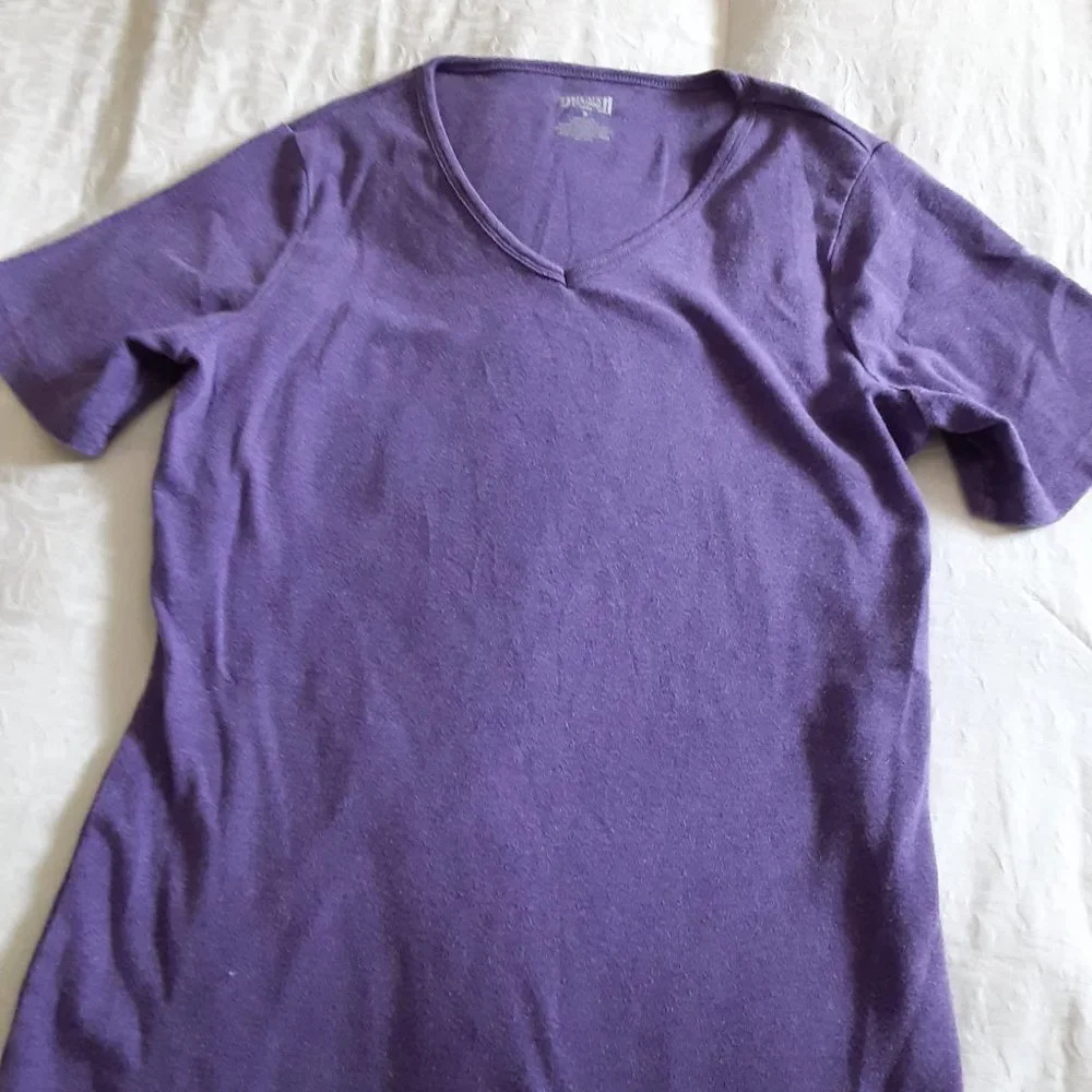 Duluth trading Co T shirt - Picture 1 of 3